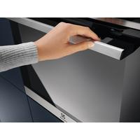 Vgradna pečica Electrolux EOC9P31WX