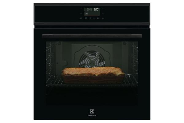 Vgradna pečica Electrolux EOF7P86H2