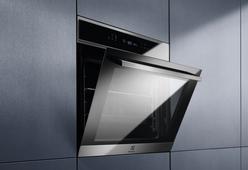 Vgradna pečica Electrolux COE7P31X2